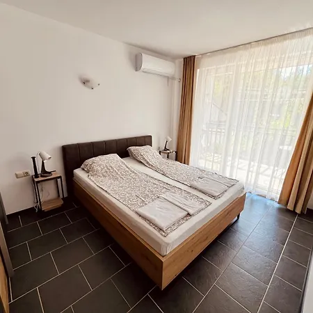 Πανσιόν Limani